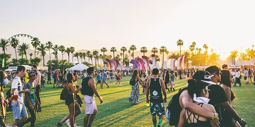 Une journée au festival Coachella avec ton visa J-1 !